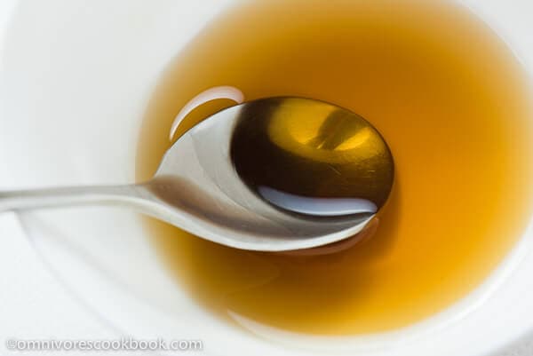 Sesame Oil | omnivorescookbook.com