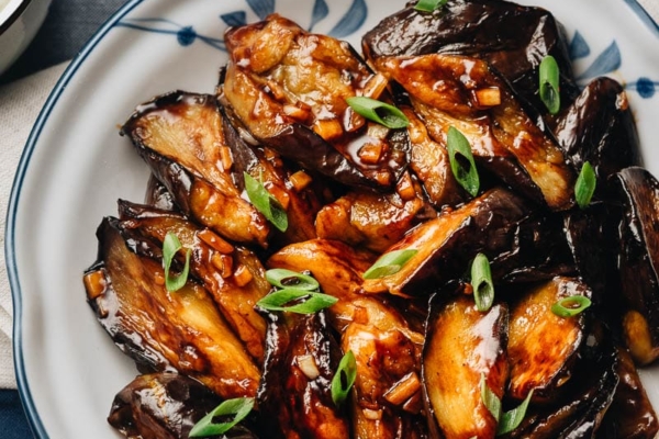 Chinese eggplant with garlic sauce