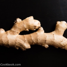 How to Freeze Ginger | omnivorescookbook.com