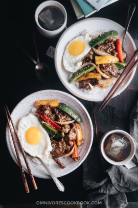 Restaurant-style black pepper steak that is tender, juicy and rich, with crisp veggies and a scrumptious sauce that goes perfectly with steamed rice. {Gluten Free Adaptable}