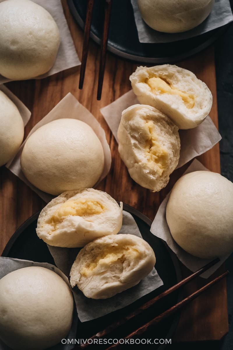 Chinese steamed custard buns