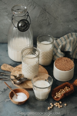 Homemade soy milk