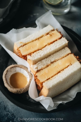 Japanese steamed eggs sandwich