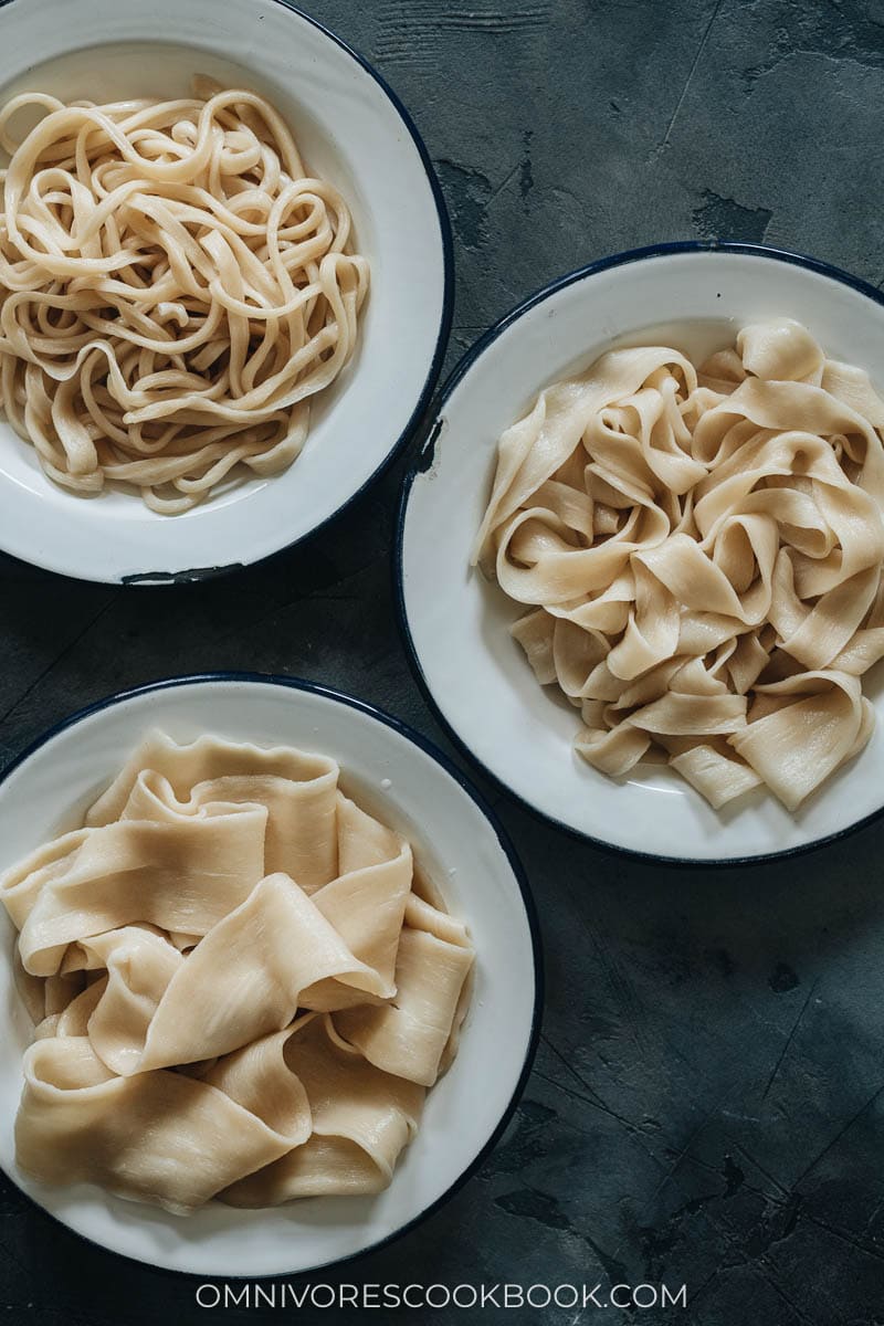 Hand pulled noodles in plates