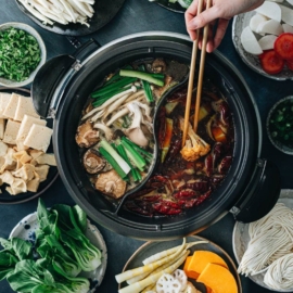 How to host a vegetarian hot pot party at home