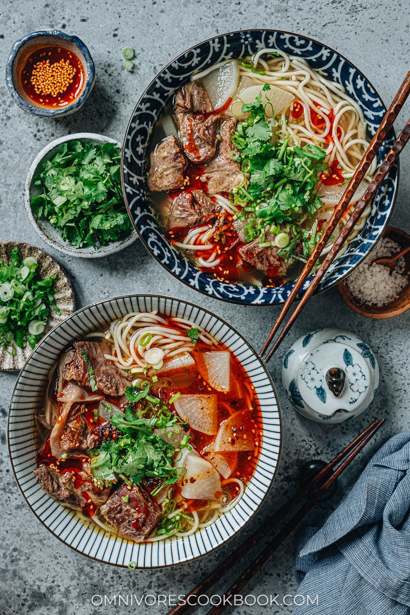 Lan Zhou La Mian in bowls